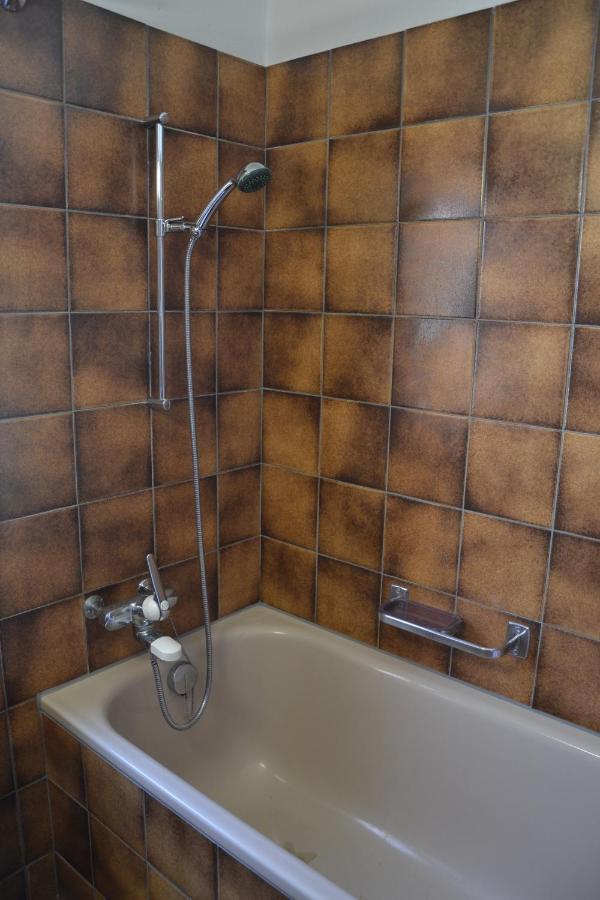 Bellevue Apartment Pany Luaran gambar